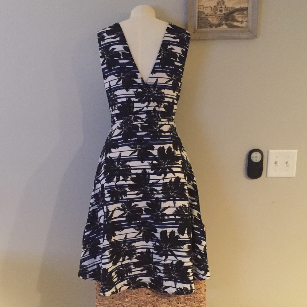 L’AGENCE Palm Leaves Print Dress Size 8